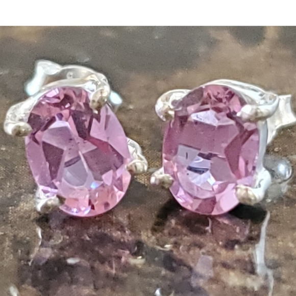 2ct Color Changing Alexandrite Earrings